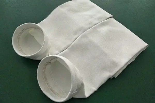 High temperature filter bag laminating machine (2)